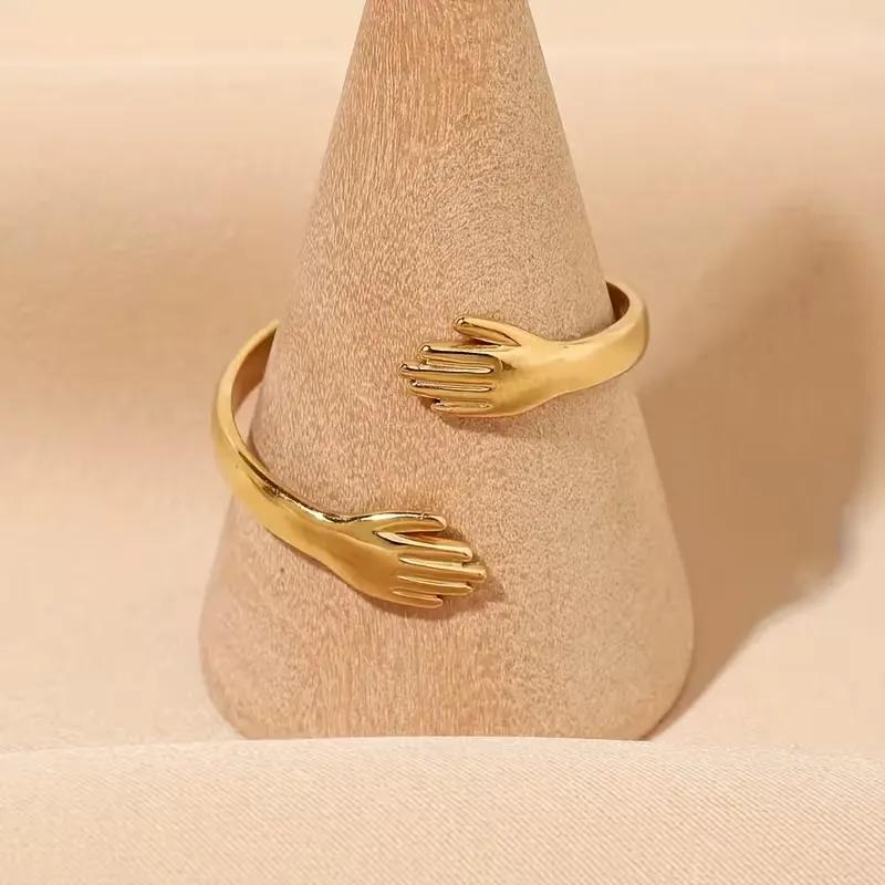 Hug Embrace Open Ring